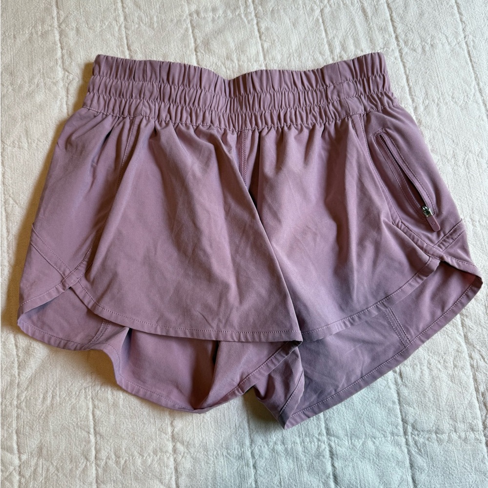 Lululemon Tracker Short V *4"